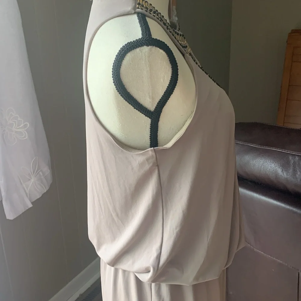 Thalia Sodi Antiqua Sleeveless Dress Size M NWT Knee Length Beaded Stretch - Picture 3 of 10